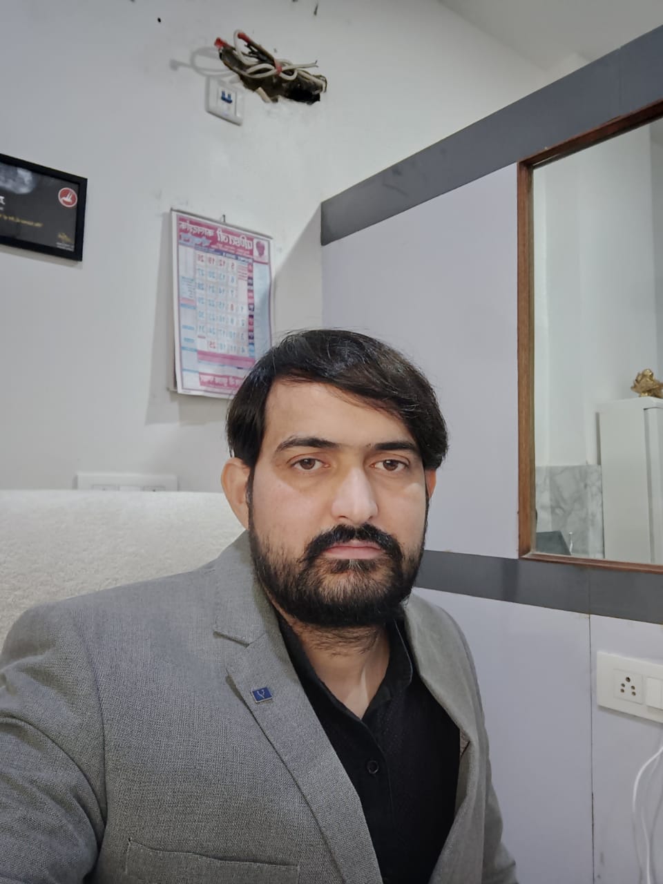 Book Dental Surgeon Appointment. Book Doctor Counsultaion of Dr. Shyam